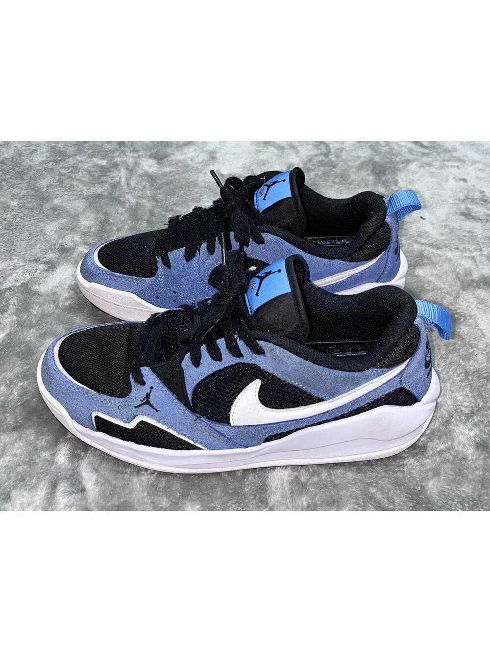 Air Jordan CMFT Era University Blue Size 6Y